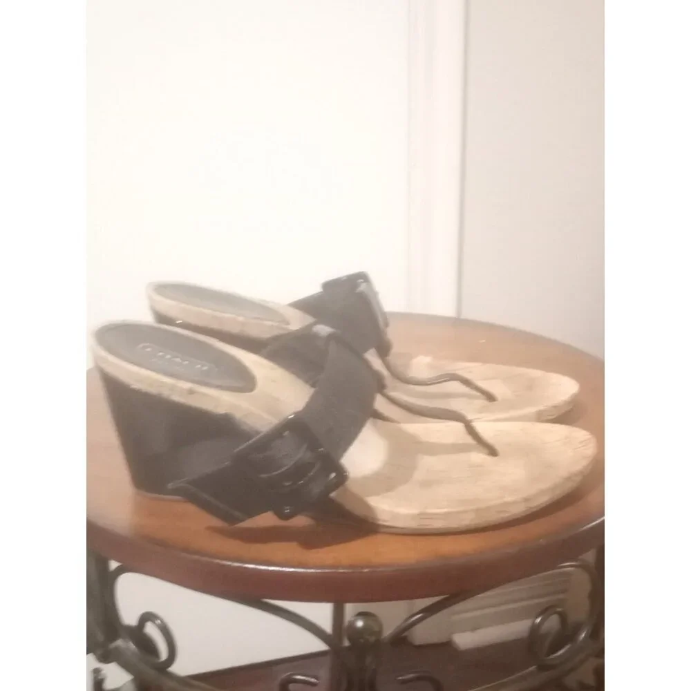 Coach Bernadette Q611 Black Patent Cork Thong Wedge Sandals Women's Size 9.5B